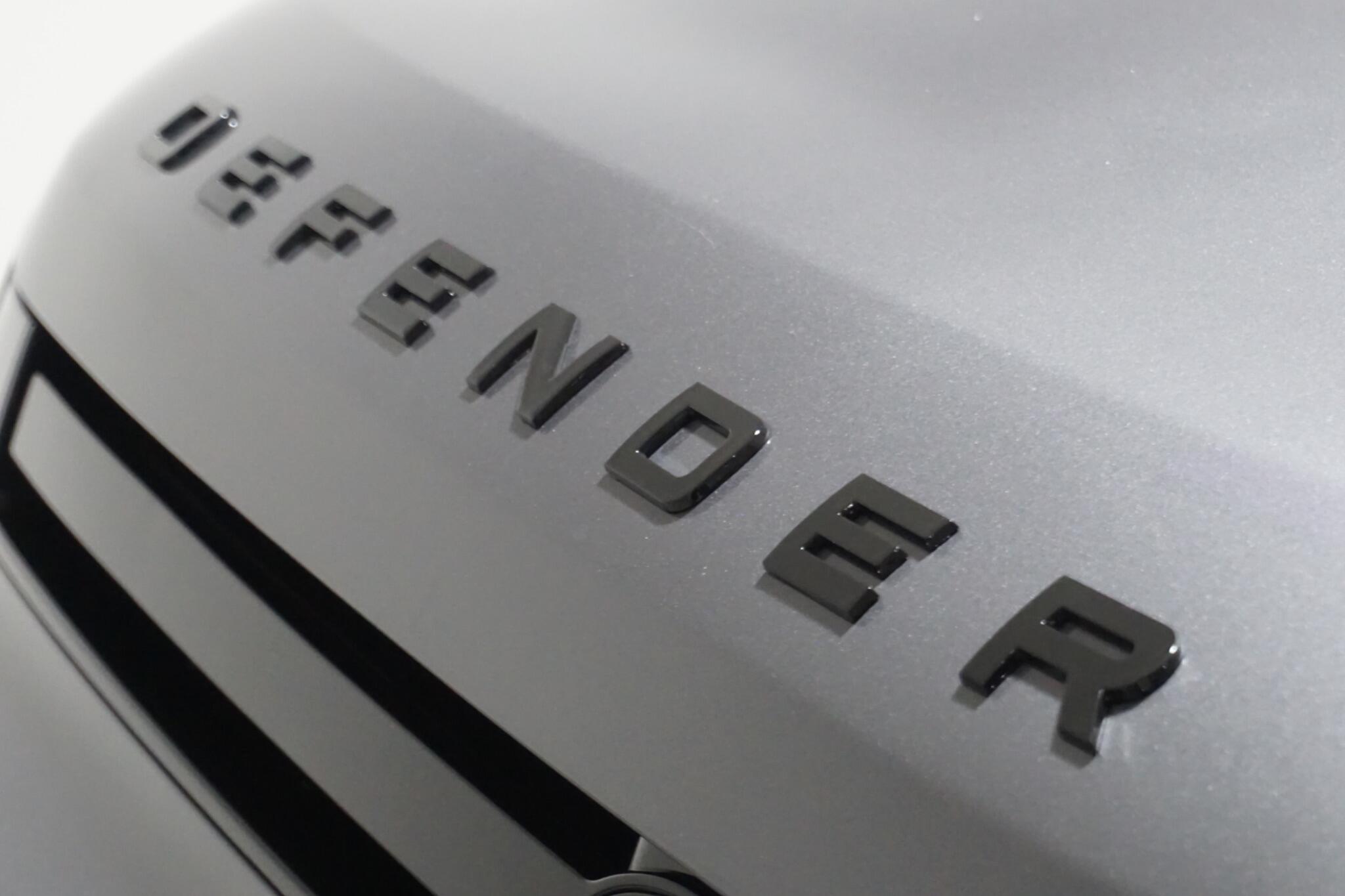 Land Rover Defender 110 2.0 P400e 15.4kWh X-Dynamic HSE SUV 5dr Petrol Plug-in Hybrid Auto 4WD Euro 6 (s/s) (404 ps)